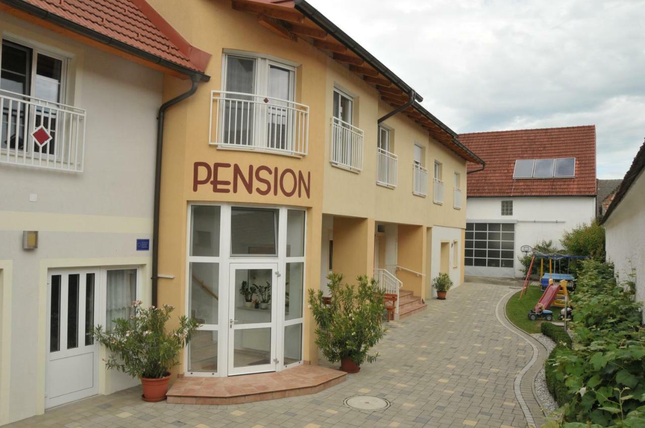 Pension Schloegl Lutzmannsburg Eksteriør billede